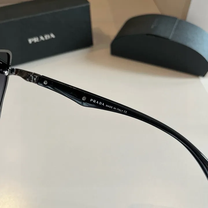 スーパーコピー プラダ サングラス