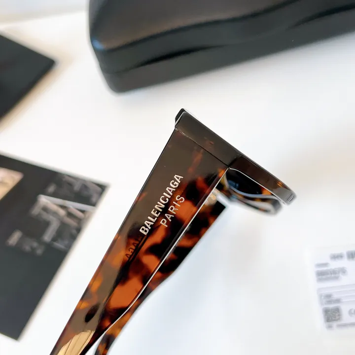 スーパーコピー バレンシアガ サングラス