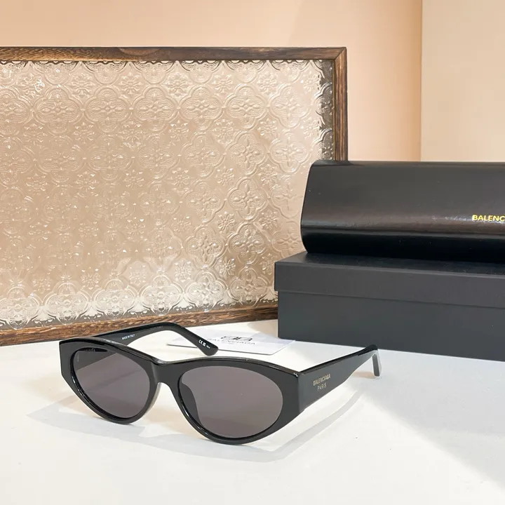 スーパーコピー バレンシアガ サングラス