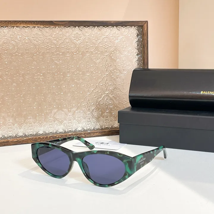 スーパーコピー バレンシアガ サングラス