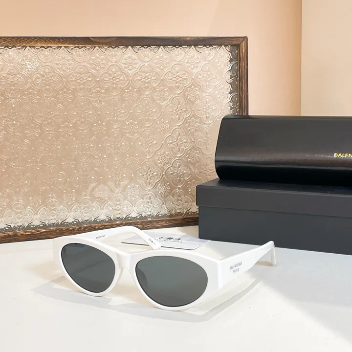 スーパーコピー バレンシアガ サングラス