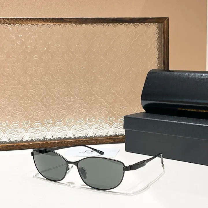 スーパーコピー バレンシアガ サングラス