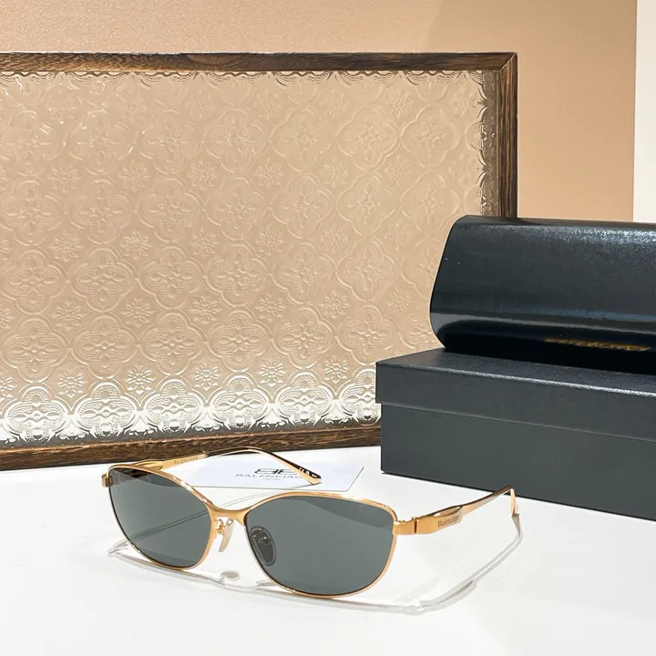 スーパーコピー バレンシアガ サングラス