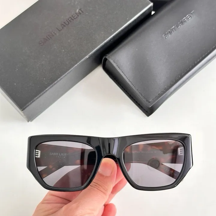 スーパーコピー ジバンシィ サングラス