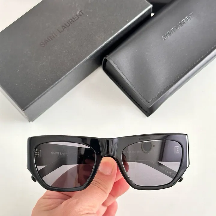 スーパーコピー ジバンシィ サングラス