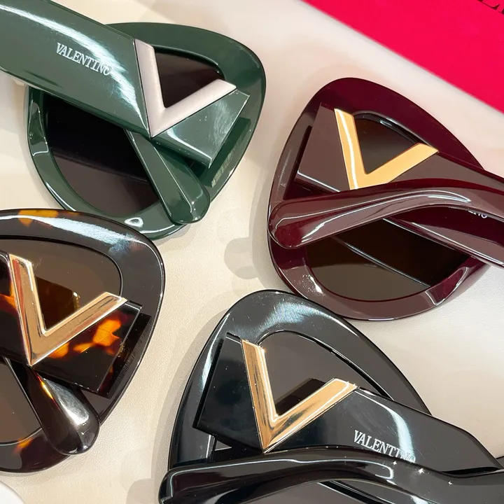 スーパーコピー ヴァレンティノ サングラス