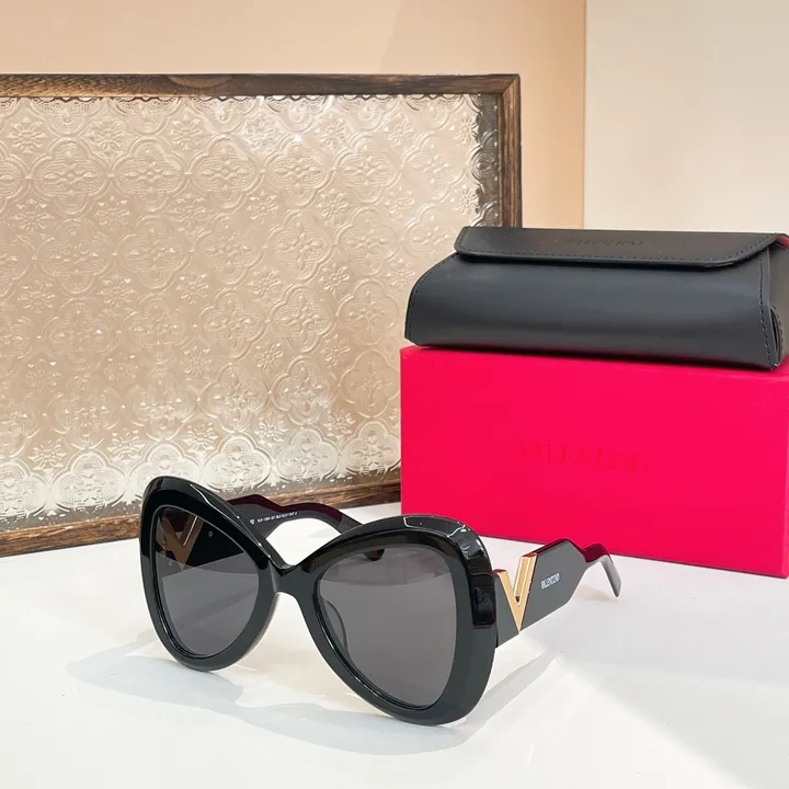 スーパーコピー ヴァレンティノ サングラス