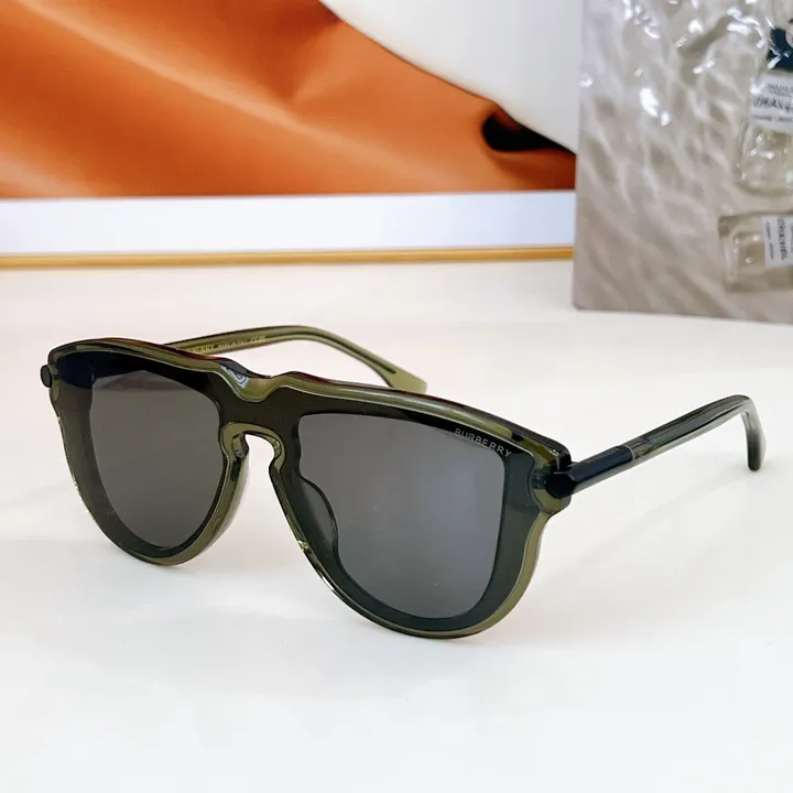 スーパーコピー バーバリー ス サングラス