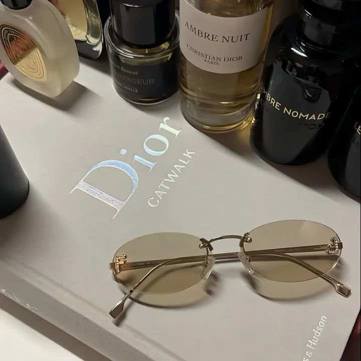 スーパーコピー フェンディ サングラス