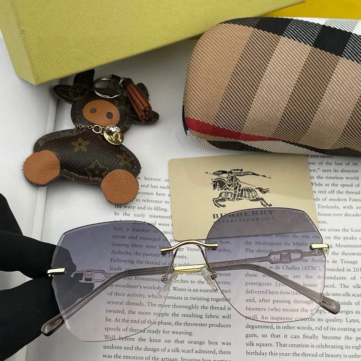 スーパーコピー バーバリー ス サングラス