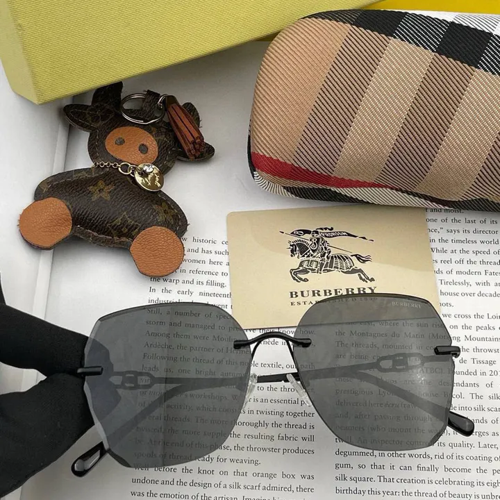 スーパーコピー バーバリー ス サングラス