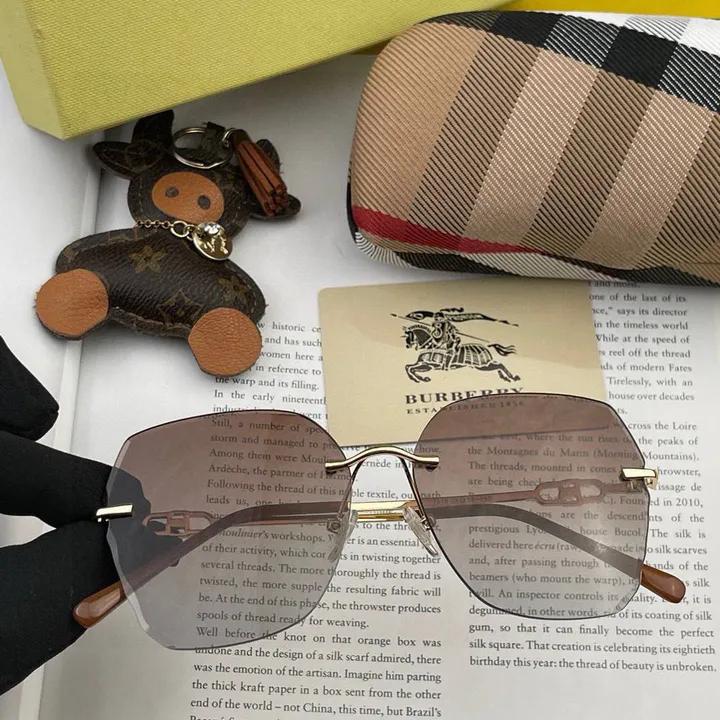 スーパーコピー バーバリー ス サングラス