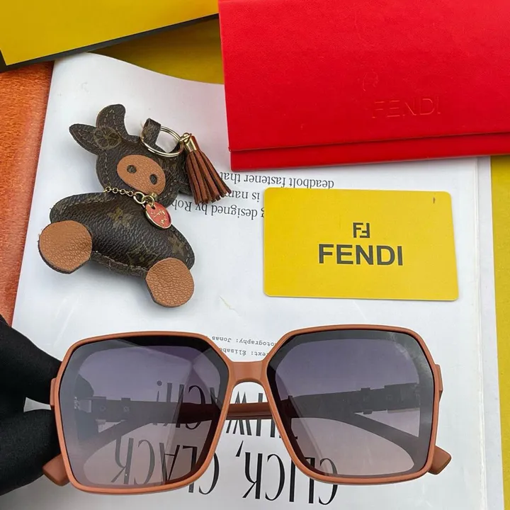 スーパーコピー フェンディ サングラス