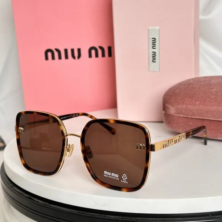 スーパーコピー ミュウミュウ サングラス