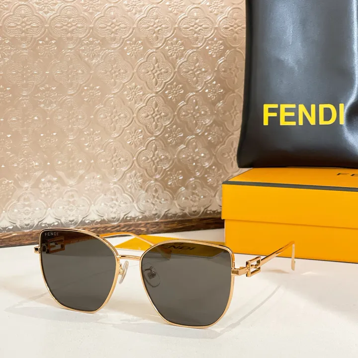 スーパーコピー フェンディ サングラス
