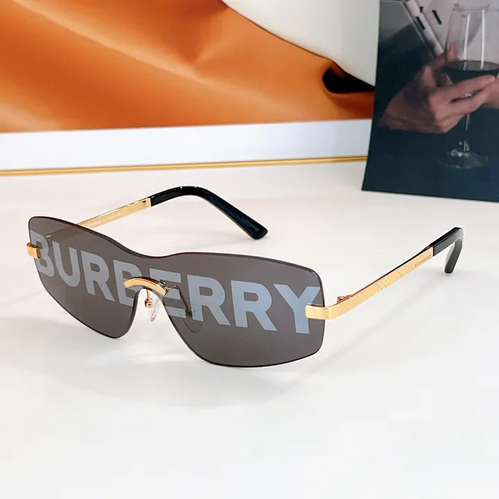 スーパーコピー バーバリー ス サングラス