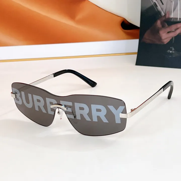 スーパーコピー バーバリー ス サングラス