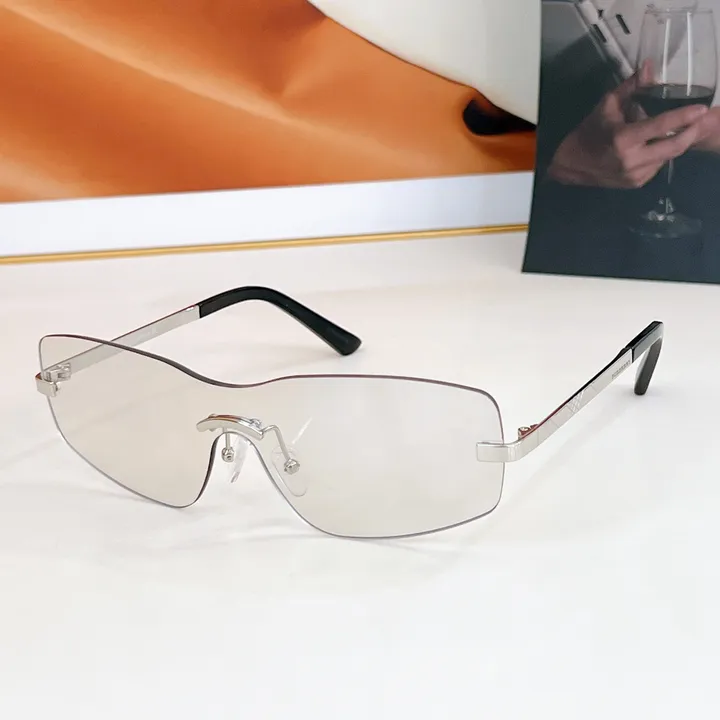 スーパーコピー バーバリー ス サングラス