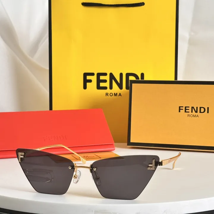 スーパーコピー フェンディ サングラス