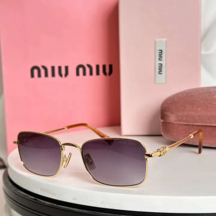 スーパーコピー ミュウミュウ サングラス