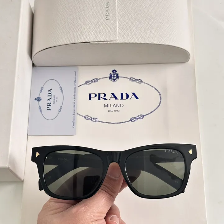スーパーコピー プラダ サングラス