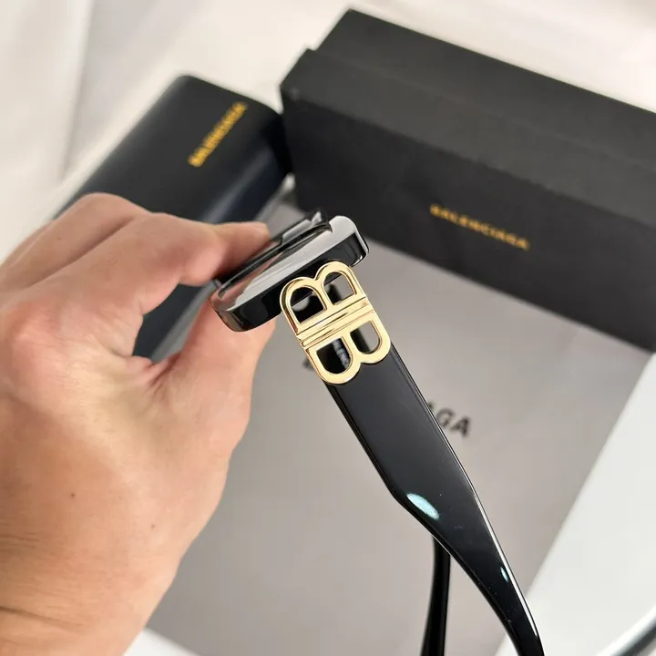 スーパーコピー バレンシアガ サングラス