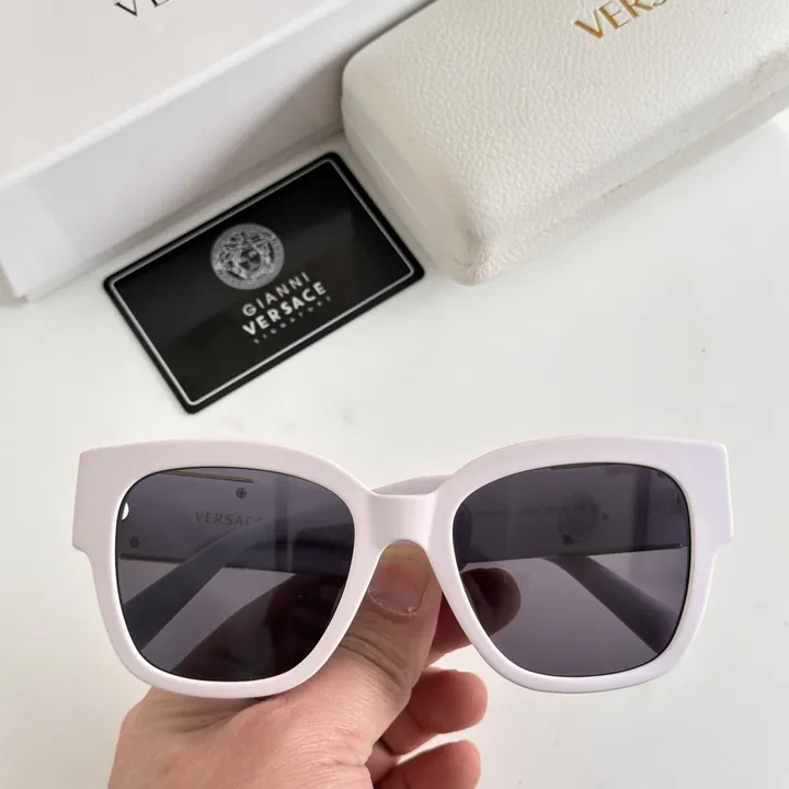 スーパーコピー ヴェルサーチ サングラス