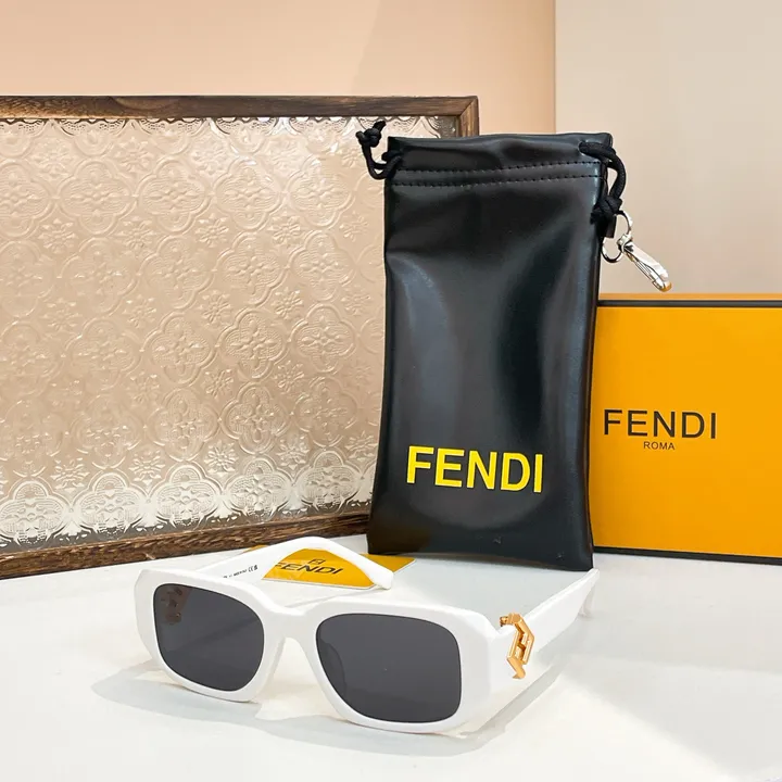 スーパーコピー フェンディ サングラス