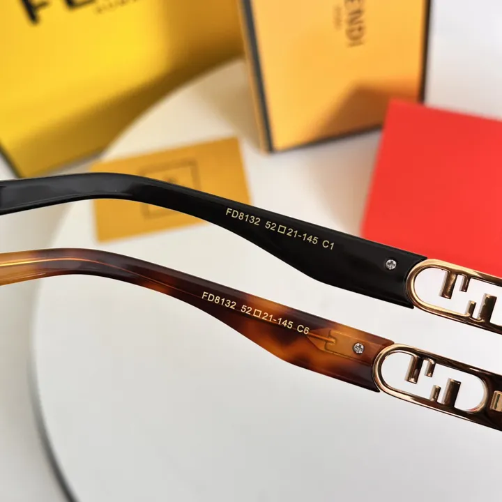 スーパーコピー フェンディ サングラス