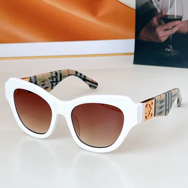 スーパーコピー バーバリー ス サングラス