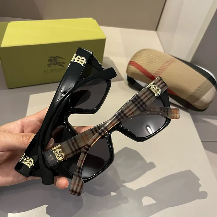 スーパーコピー バーバリー ス サングラス