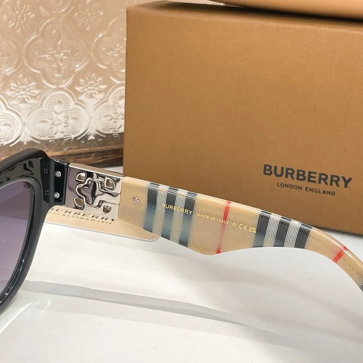 スーパーコピー バーバリー ス サングラス