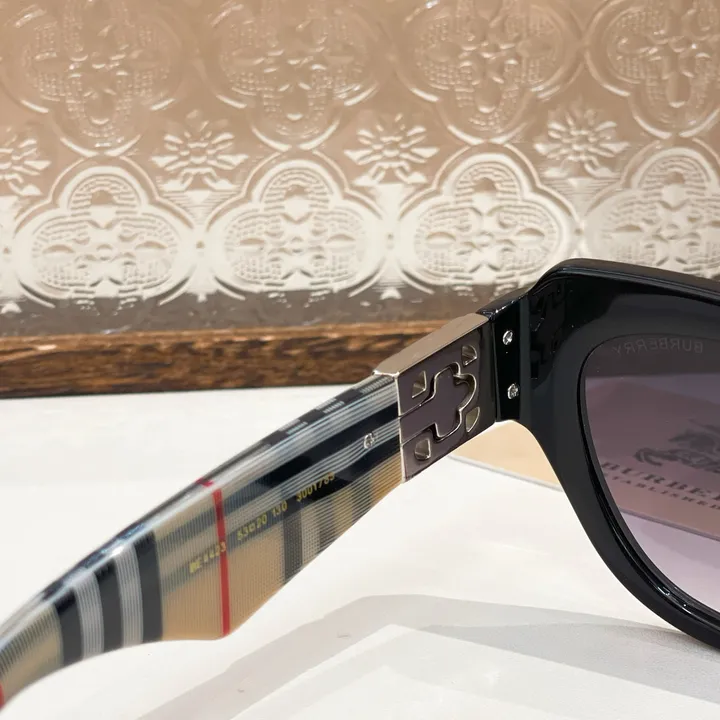 スーパーコピー バーバリー ス サングラス