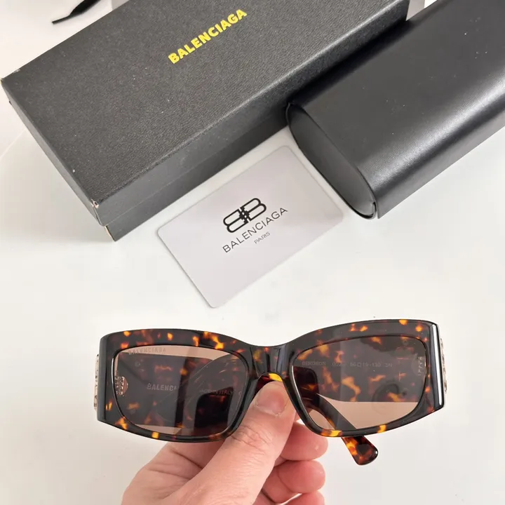 スーパーコピー バレンシアガ サングラス