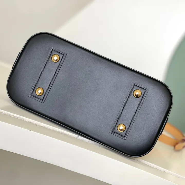 スーパーコピー ルイヴィトン キーホルダー