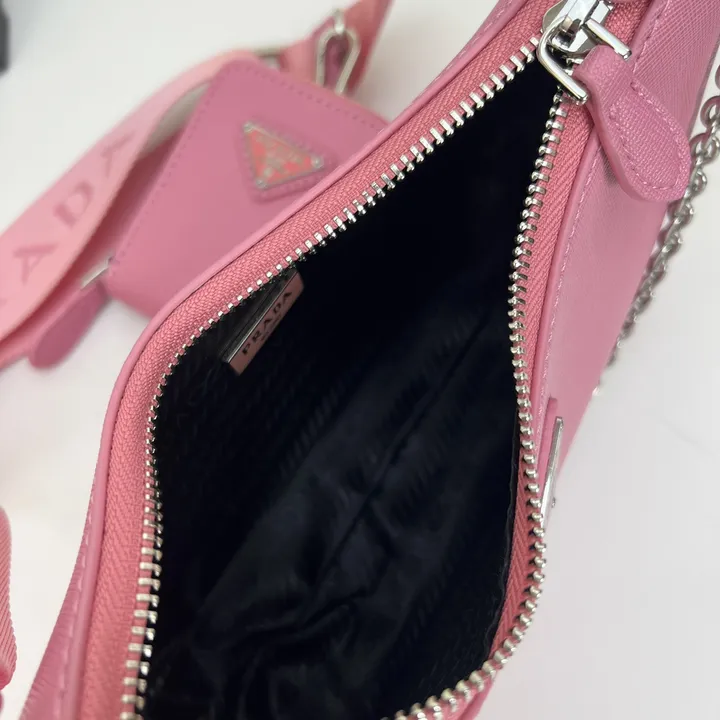 スーパーコピー バレンシアガ キーホルダー