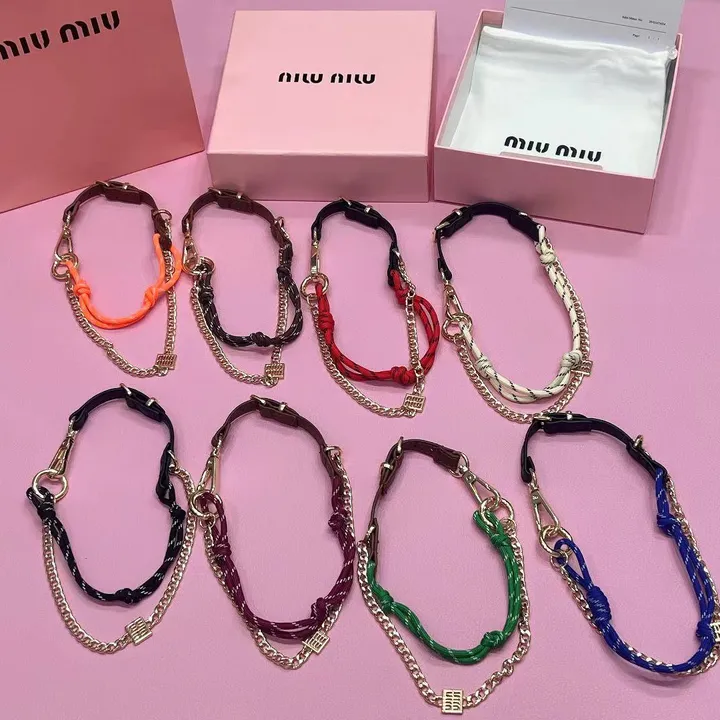 スーパーコピー ミュウミュウ キーホルダー