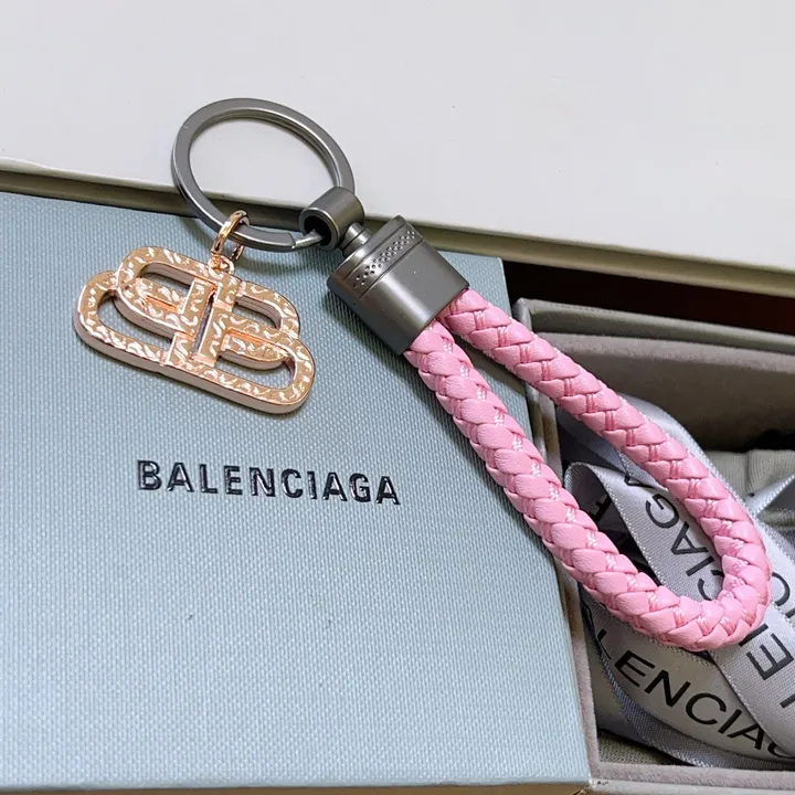 スーパーコピー バレンシアガ キーホルダー