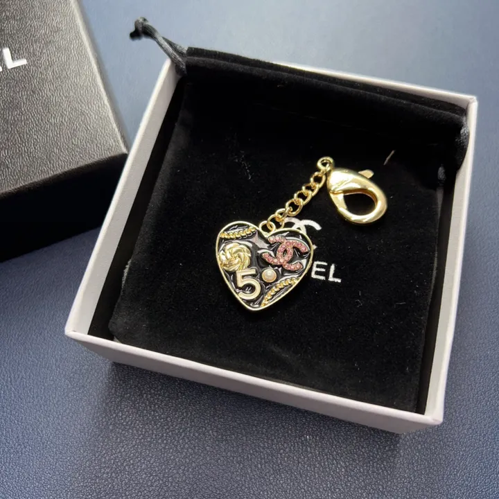 スーパーコピー シャネル キーホルダー