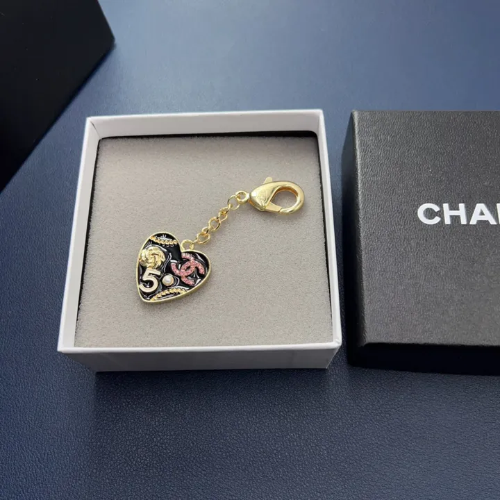 スーパーコピー シャネル キーホルダー