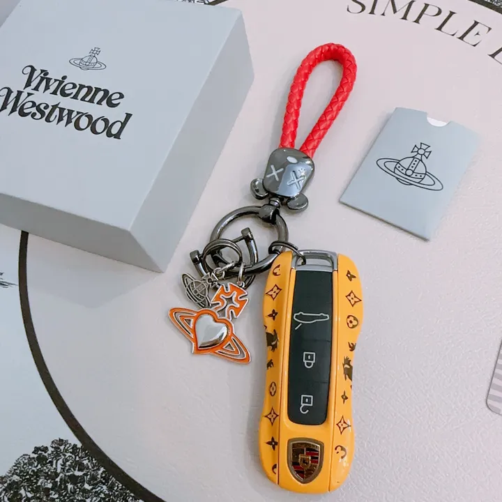 スーパーコピー ヴィヴィアン・ウエストウッド キーホルダー