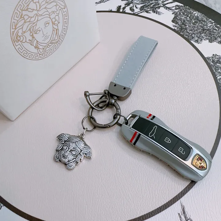 スーパーコピー プラダ キーホルダー