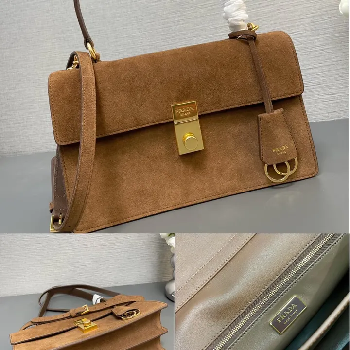 スーパーコピー プラダ キーホルダー