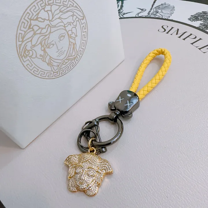 スーパーコピー プラダ キーホルダー