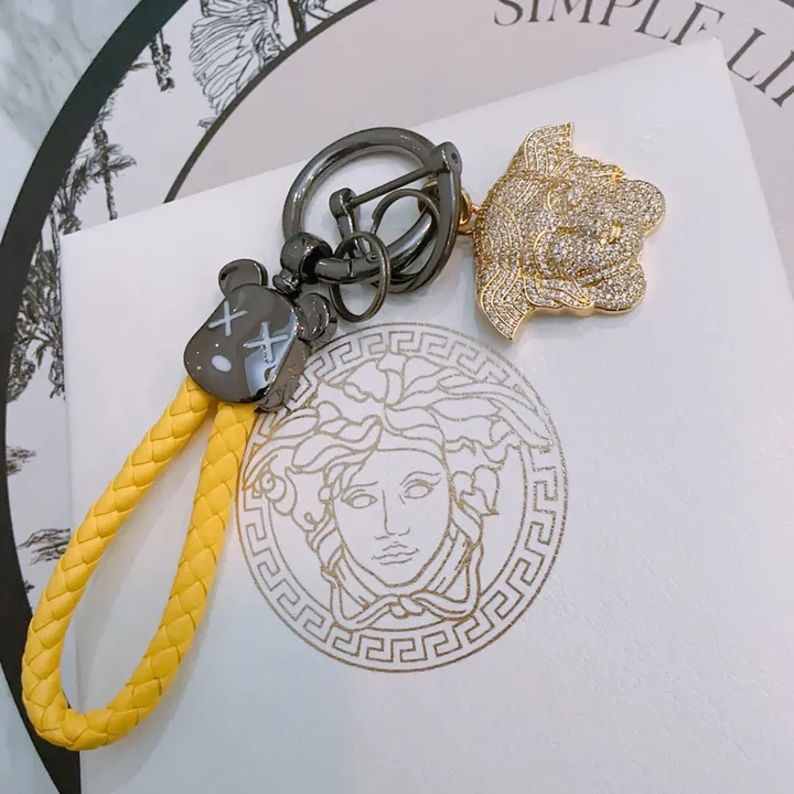 スーパーコピー プラダ キーホルダー