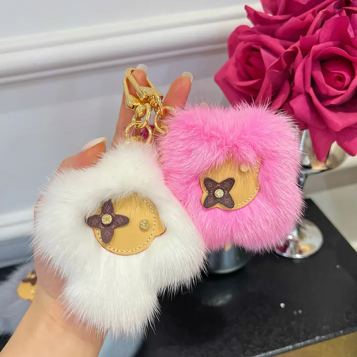 スーパーコピー ルイヴィトン キーホルダー