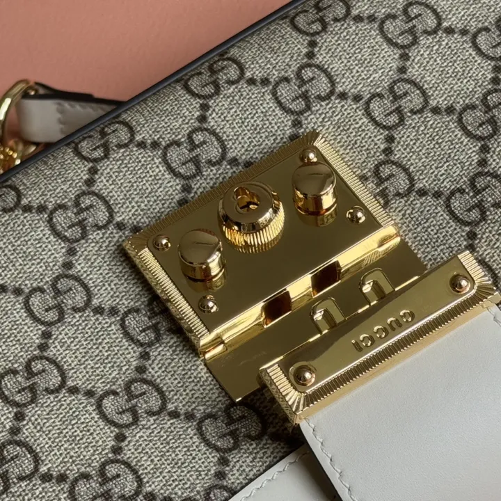 スーパーコピー グッチ キーホルダー