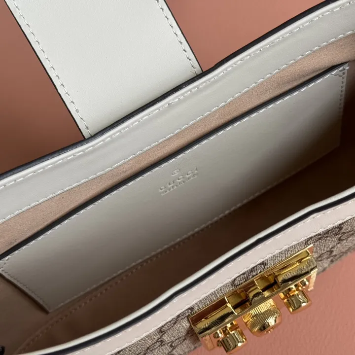 スーパーコピー グッチ キーホルダー