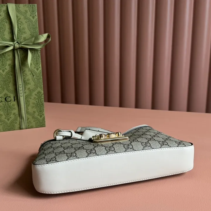 スーパーコピー グッチ キーホルダー