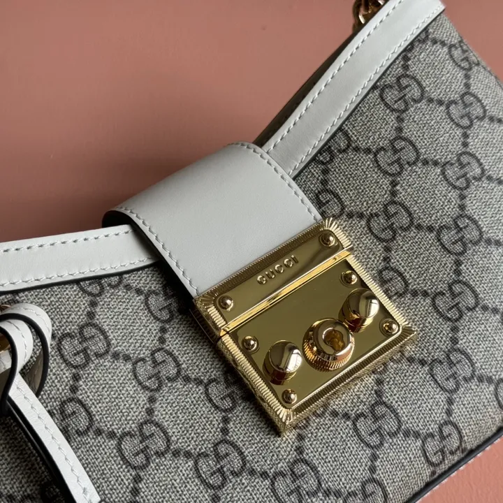 スーパーコピー グッチ キーホルダー